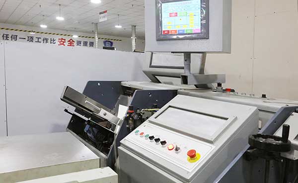 印刷廠機器設備9